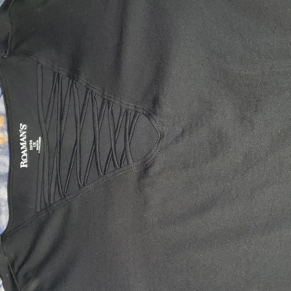 Roman's woman's blouse size 22/24 1X